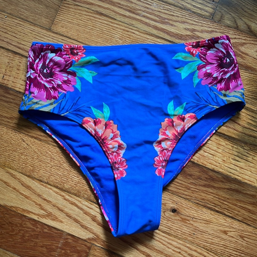 Hollister Floral High-Leg Swim Bottoms